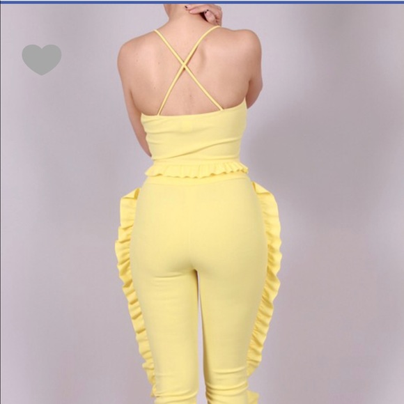 Two Piece Ruffle Set- BLACK - Picture 3 of 3